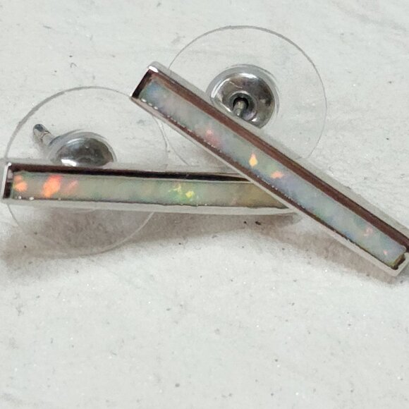 Kendra Scott Bar Stud Silver Tone Earrings with Opal Stones Minimalist - Picture 1 of 5